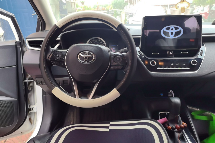 Toyota Corolla 2021 car image #11