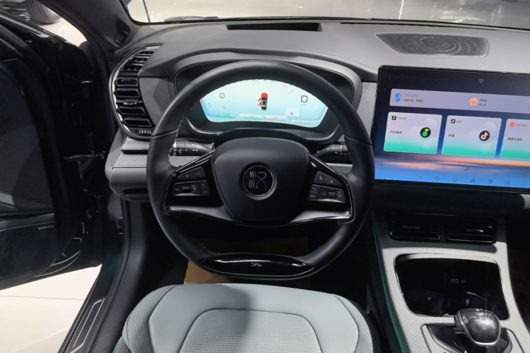 BYD Han 2023 #11 BYD Han 2023 immagine di auto #11