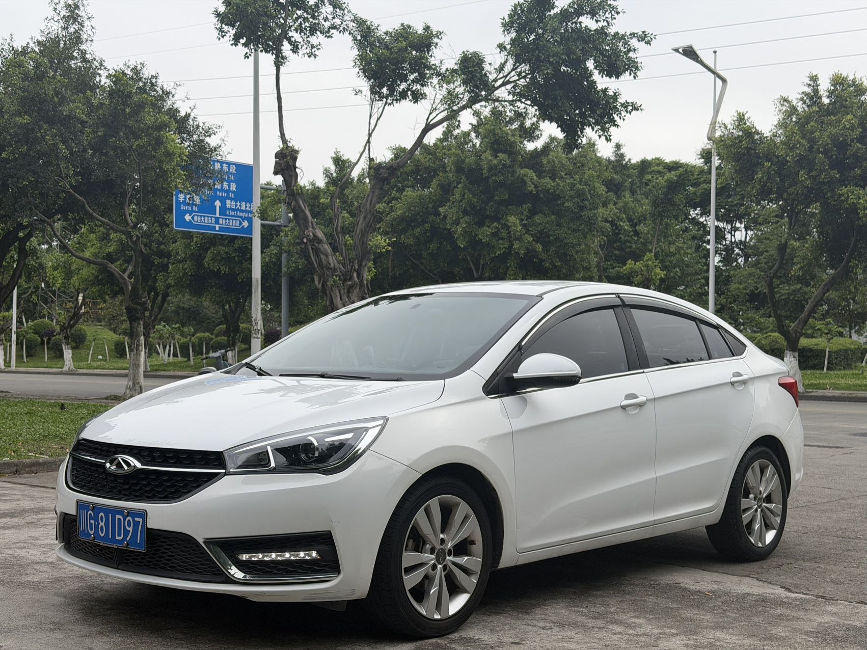 Chery Arrizo 5 2016 Chery Arrizo 5 2016 car image