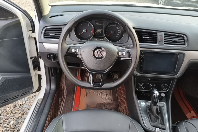 Volkswagen Lavida 2018 #11 Volkswagen Lavida 2018 car image #11