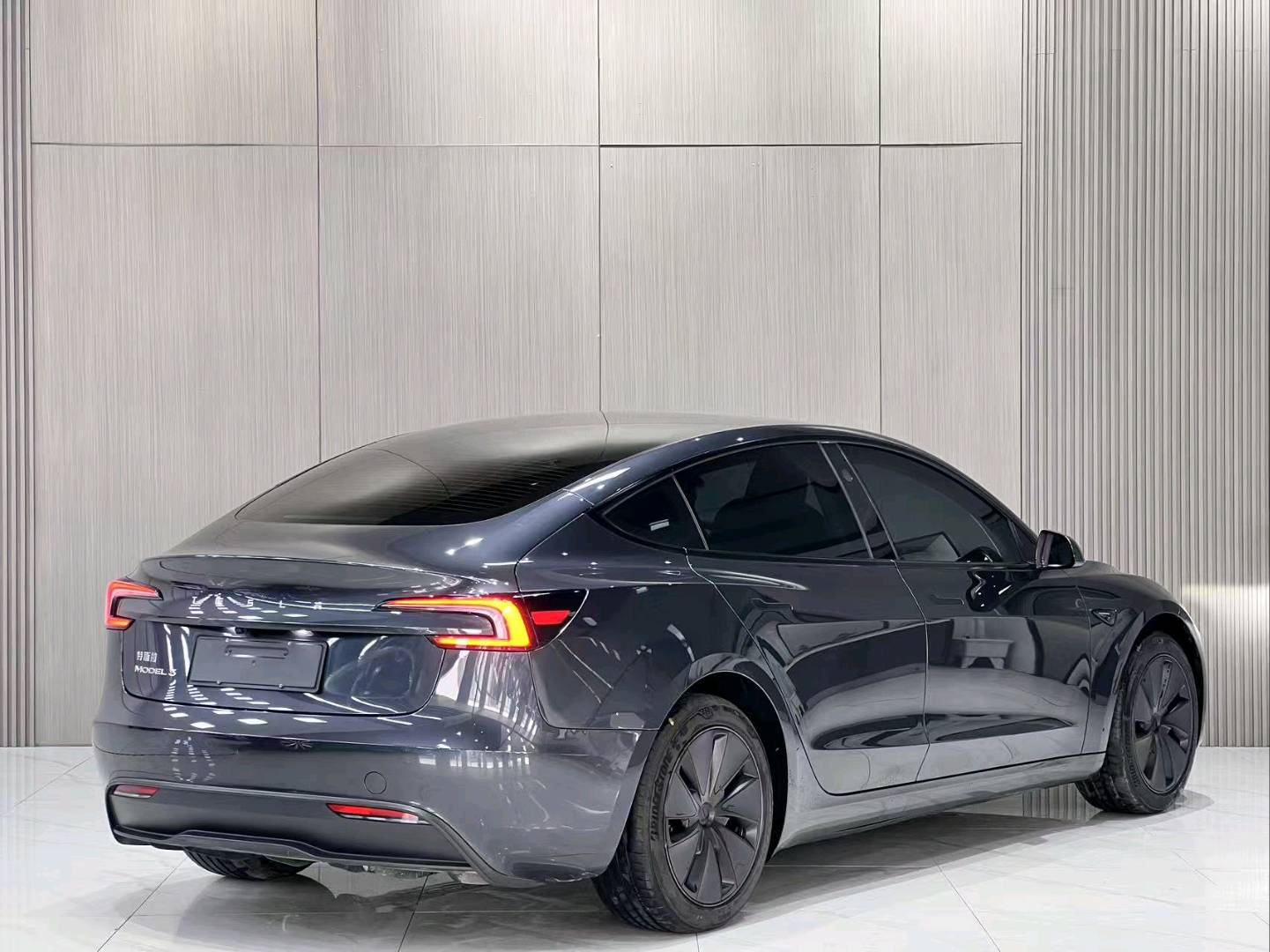 Tesla Model 3 2025 #7 Tesla Model 3 2025 immagine di auto #7