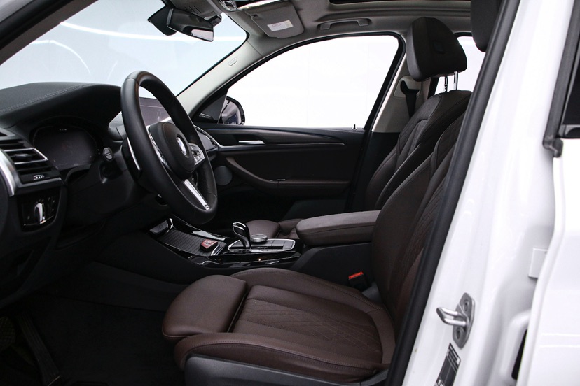 BMW X3 2024 #3 BMW X3 2024 car image #3