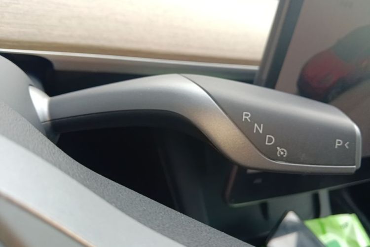 Tesla Model Y 2022 #14 Tesla Model Y 2022 immagine di auto #14