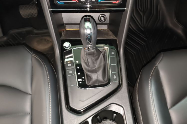 Volkswagen Tharu 2021 #17 Volkswagen Tharu 2021 car image #17