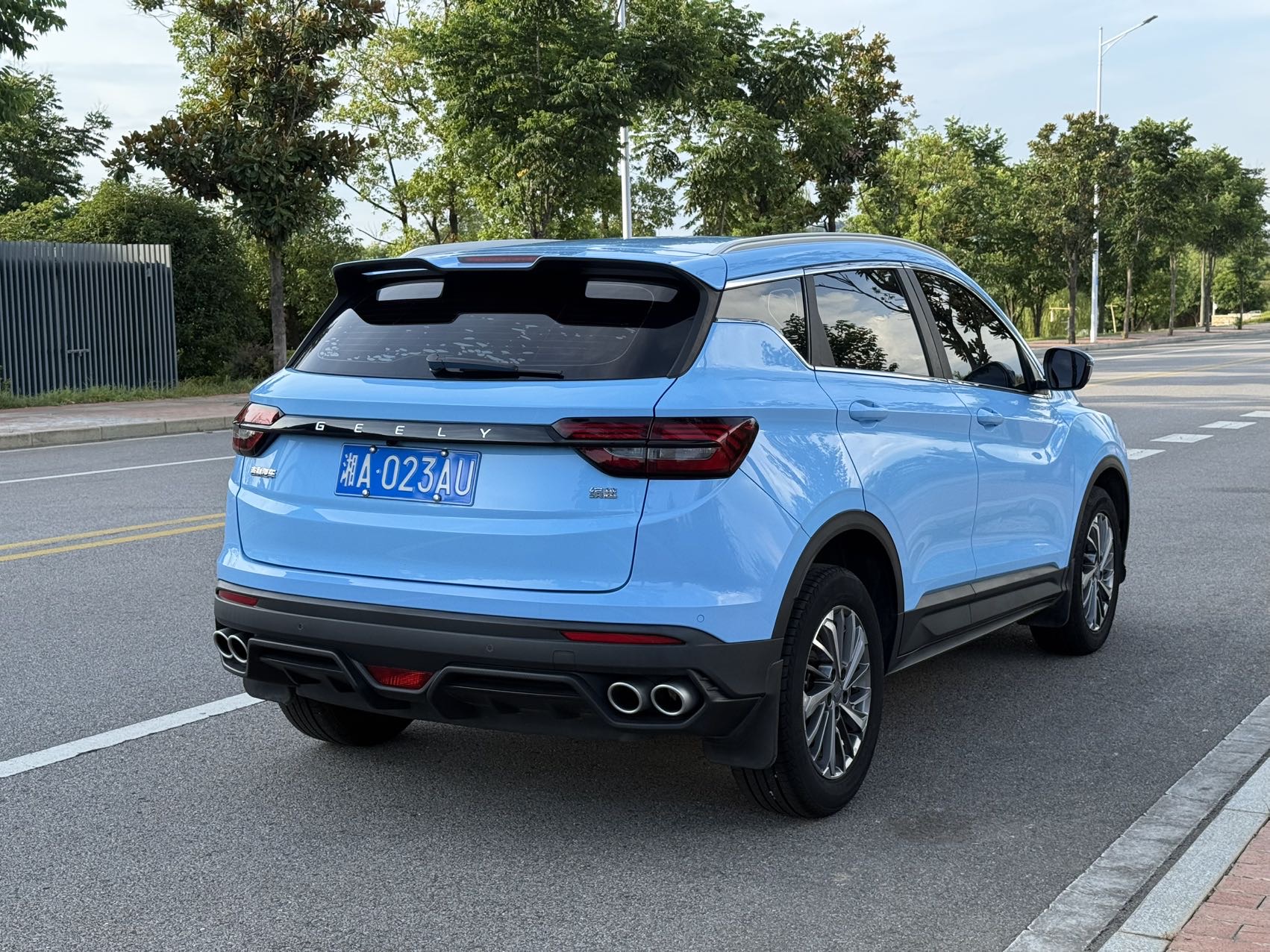 GEELY Coolray 2022 car image #9
