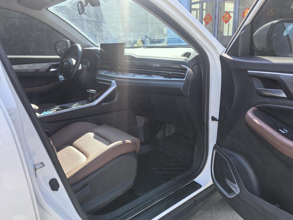 GEELY Vision X6 2024 car image #7