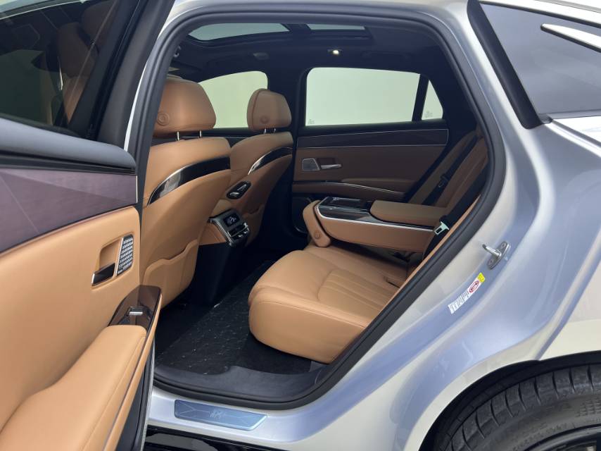 BYD HanL 2025 car image #6