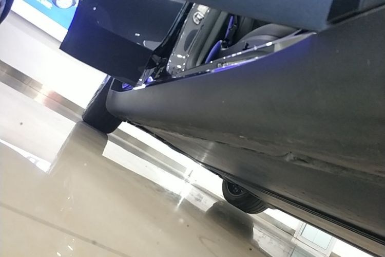 Tesla Model Y 2024 #26 Tesla Model Y 2024 immagine di auto #26