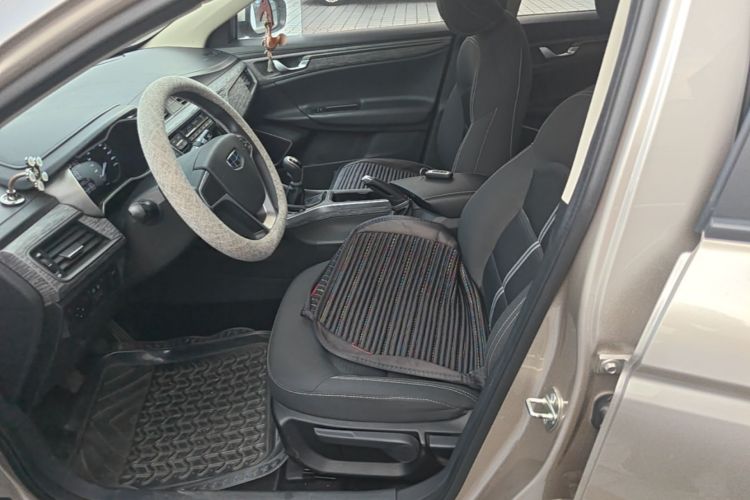 GEELY Emgrand GL 2019 car image #17