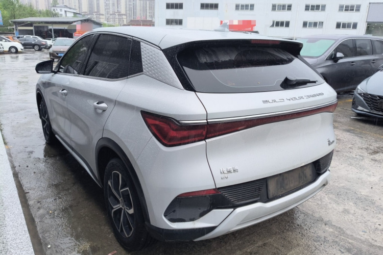 BYD Yuan Plus 2023 immagine di auto #5