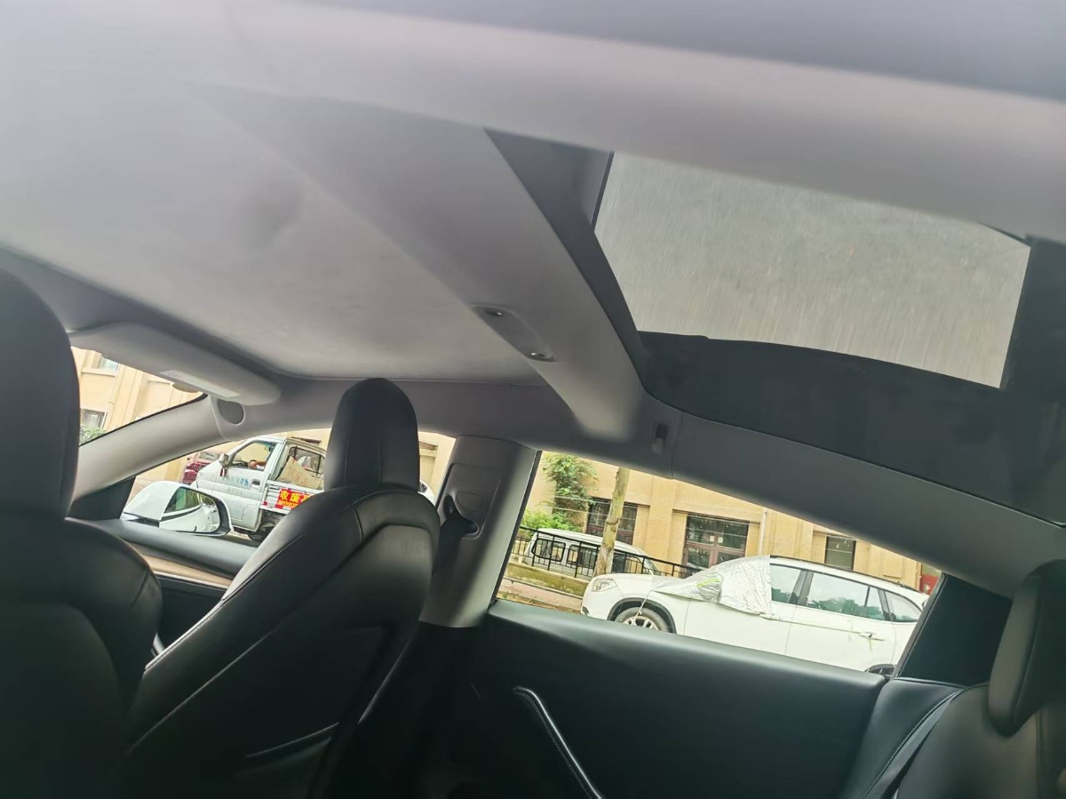 Tesla Model 3 2022 #2 Tesla Model 3 2022 car image #2