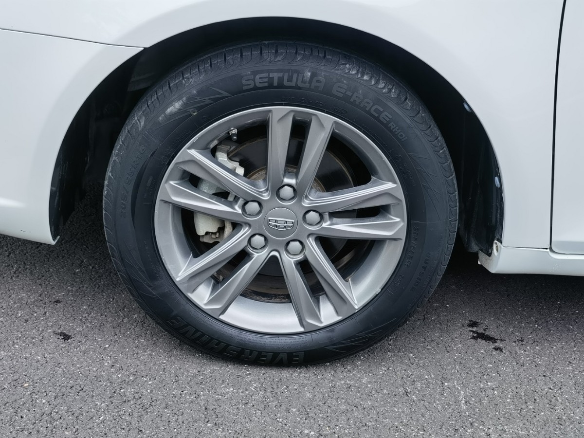 GEELY Emgrand 2017 car image #5