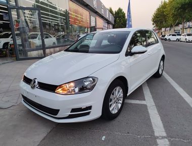 Volkswagen Golf 2016 car image 