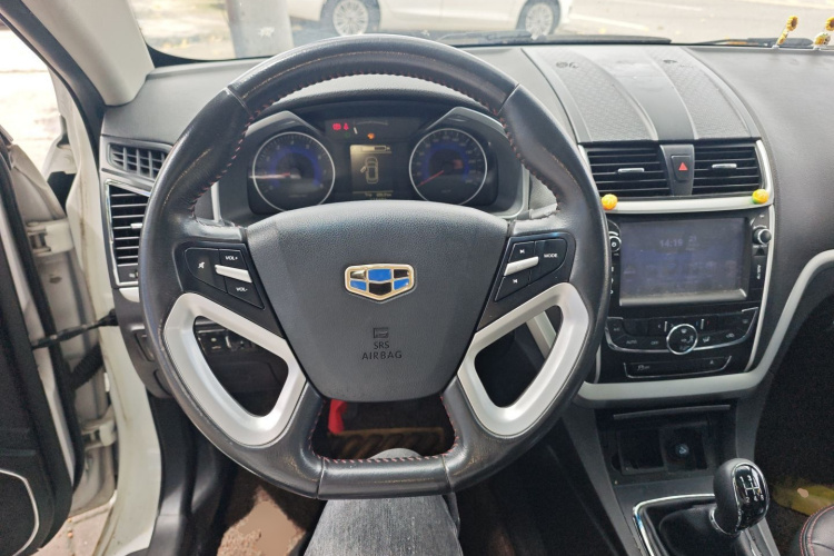 GEELY Emgrand 2015 #11 GEELY Emgrand 2015 immagine di auto #11