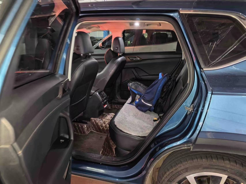 Volkswagen Tharu 2019 car image #2