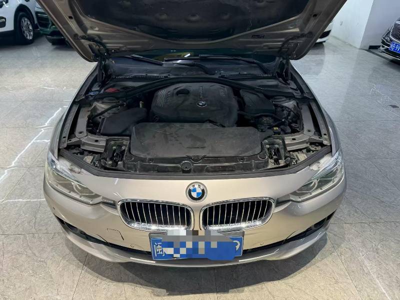 BMW 3 Series 2018 #9 BMW 3 Series 2018 car image #9