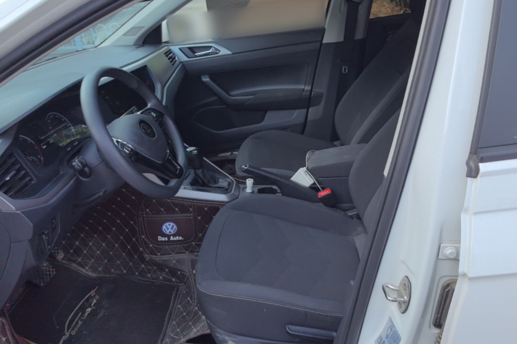 Volkswagen Polo 2021 car image #15