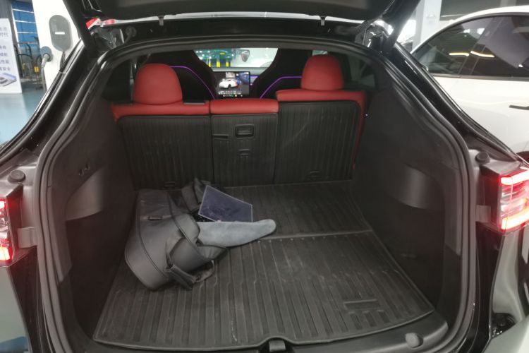 Tesla Model Y 2023 #19 Tesla Model Y 2023 car image #19