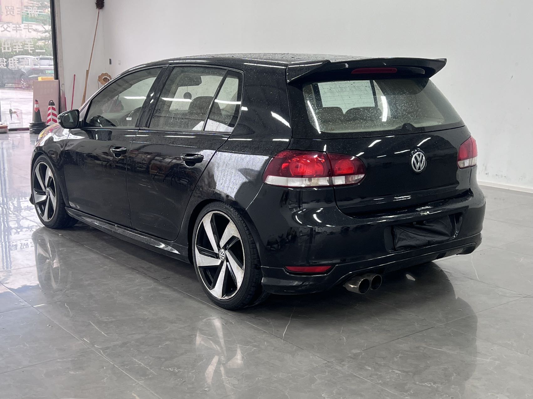 Volkswagen Golf 2012 car image #7