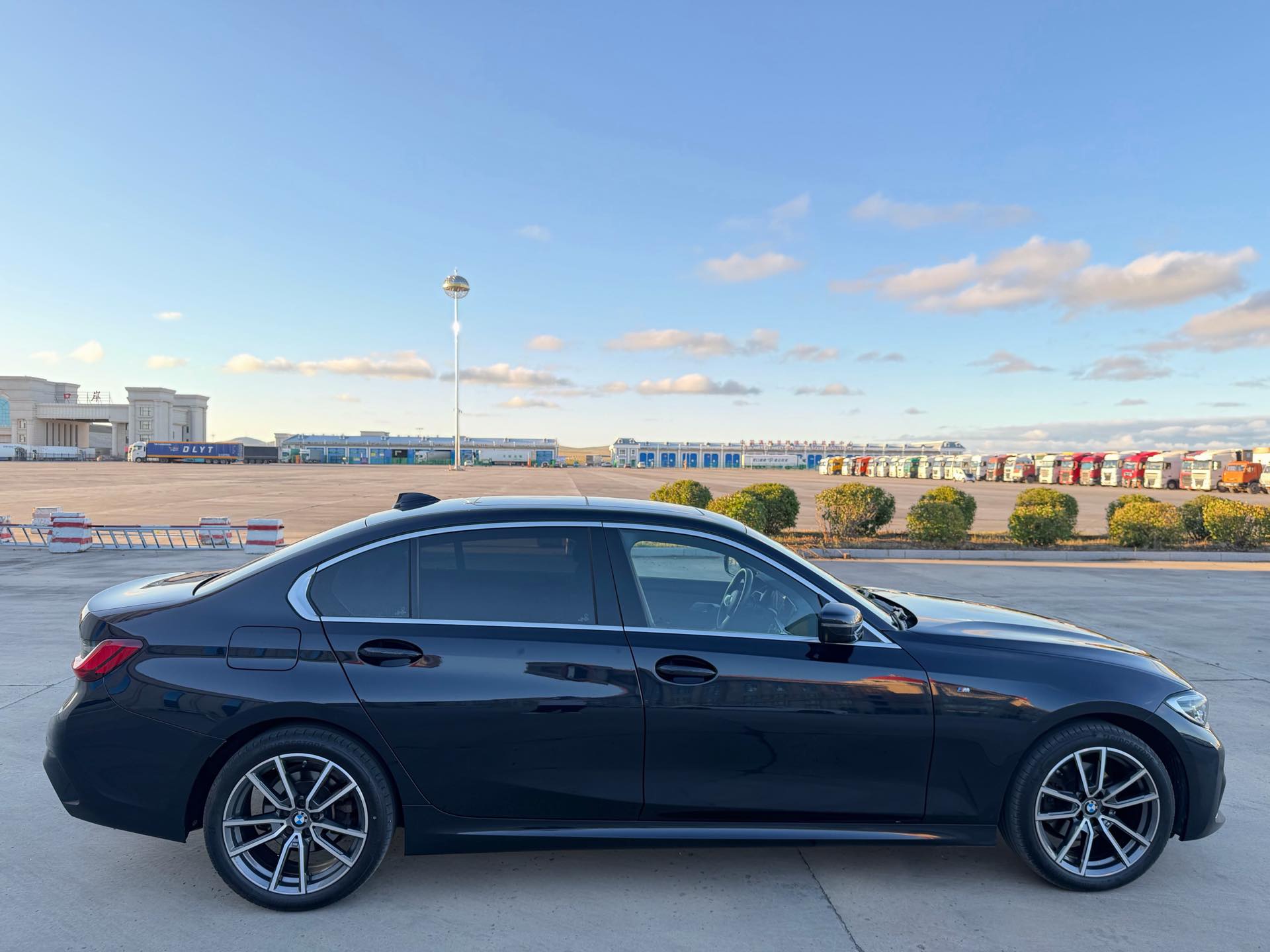 BMW 3 Series 2022 imagen de coche #15