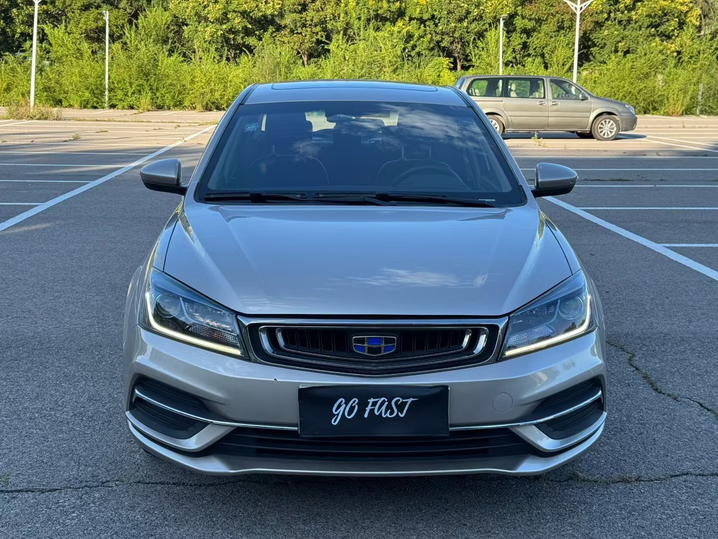 GEELY Emgrand 2019 imagem de carro #2