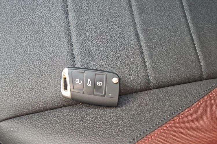 Volkswagen Bora 2020 immagine di auto #10