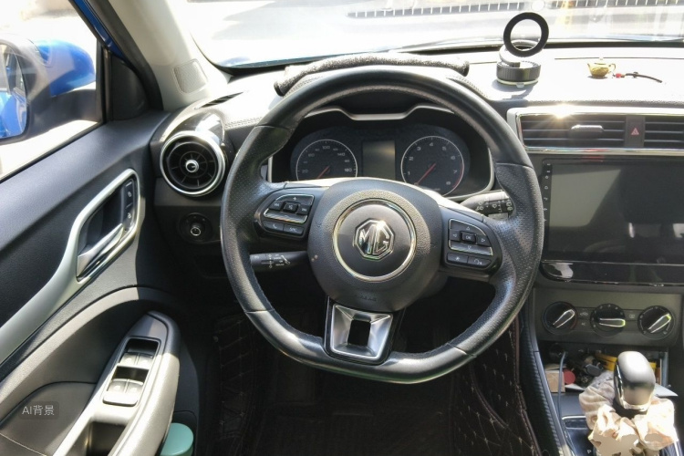 MG ZS 2017 #12 MG ZS 2017 car image #12