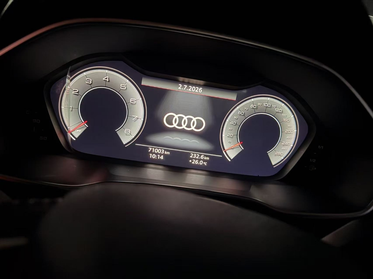 Audi Q3 2022 #2 Audi Q3 2022 car image #2