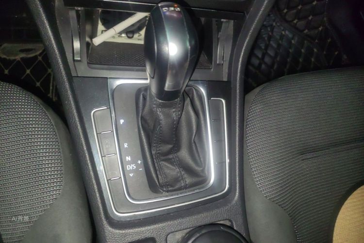 Volkswagen Golf 2019 #16 Volkswagen Golf 2019 car image #16