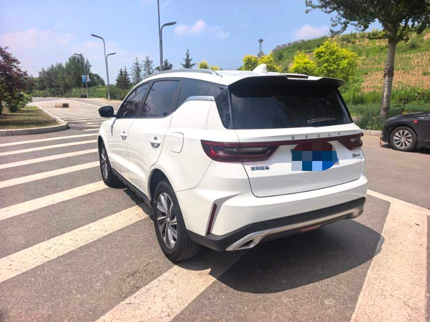 GEELY Vision X6 2023 car image #4