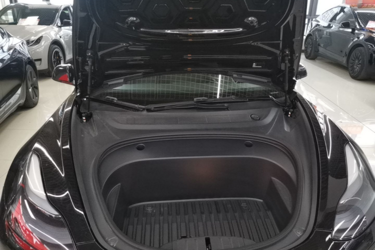 Tesla Model 3 2023 صورة سيارة #20