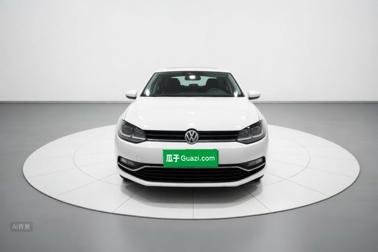 Volkswagen Polo 2015 car image #3