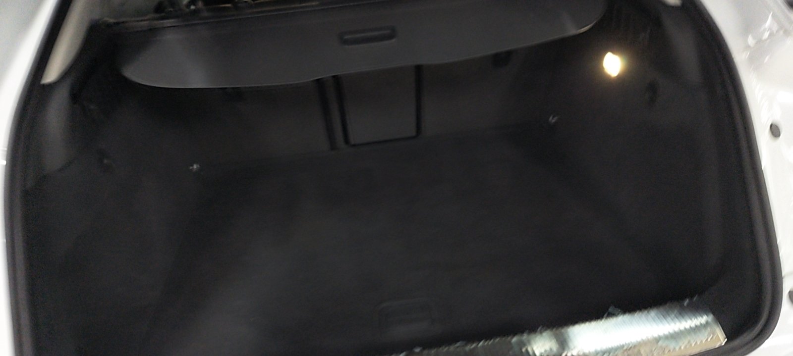 Audi Q3 2016 car image #8