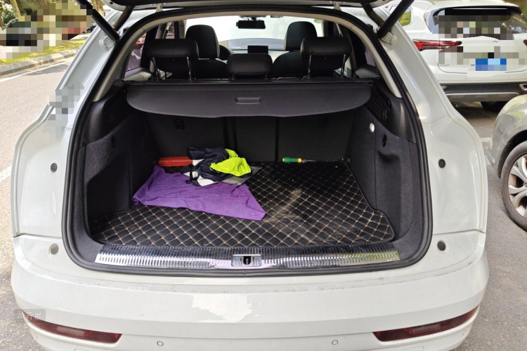 Audi Q3 2018 #21 Audi Q3 2018 car image #21