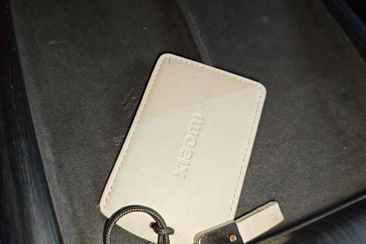 MI SU7 2024 immagine di auto #9