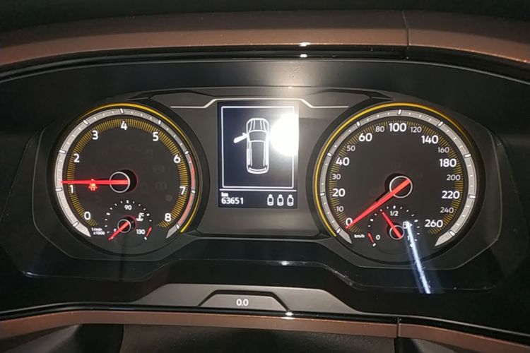 Volkswagen Tharu 2021 car image #12