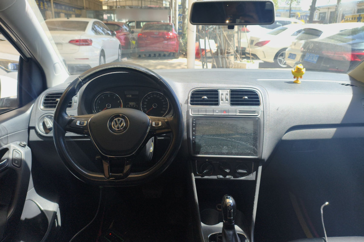 Volkswagen Polo 2016 #10 Volkswagen Polo 2016 car image #10