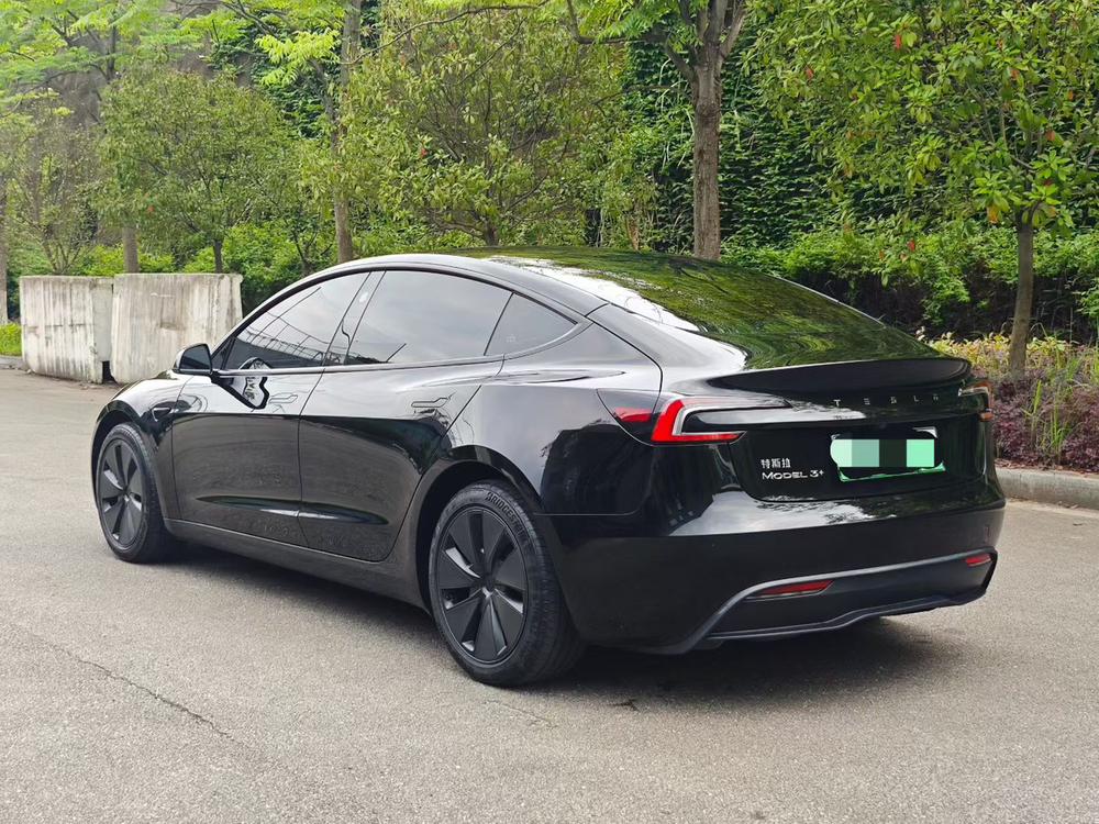 Tesla Model 3 2025 #4 Tesla Model 3 2025 car image #4
