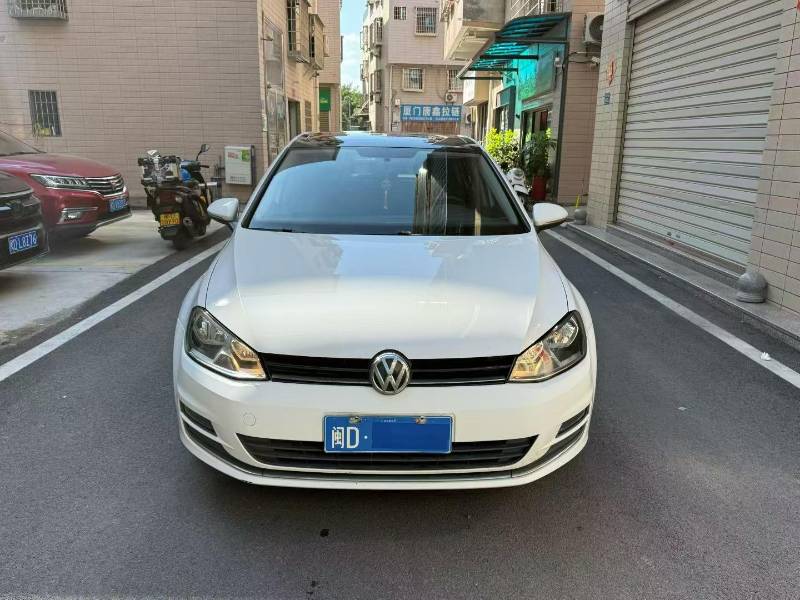 Volkswagen Golf 2016 imagen de coche #2
