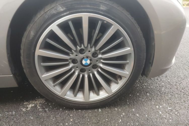 BMW 3 Series 2019 #9 BMW 3 Series 2019 car image #9