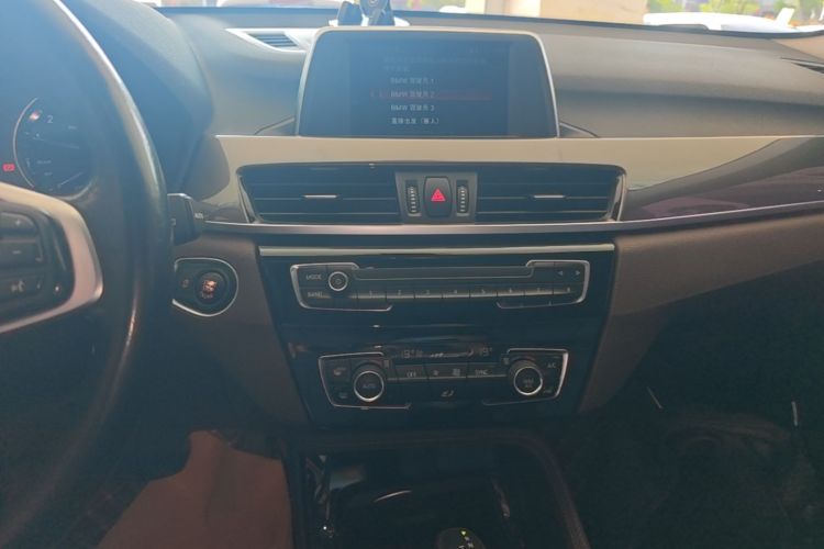 BMW X1 2019 #13 BMW X1 2019 car image #13