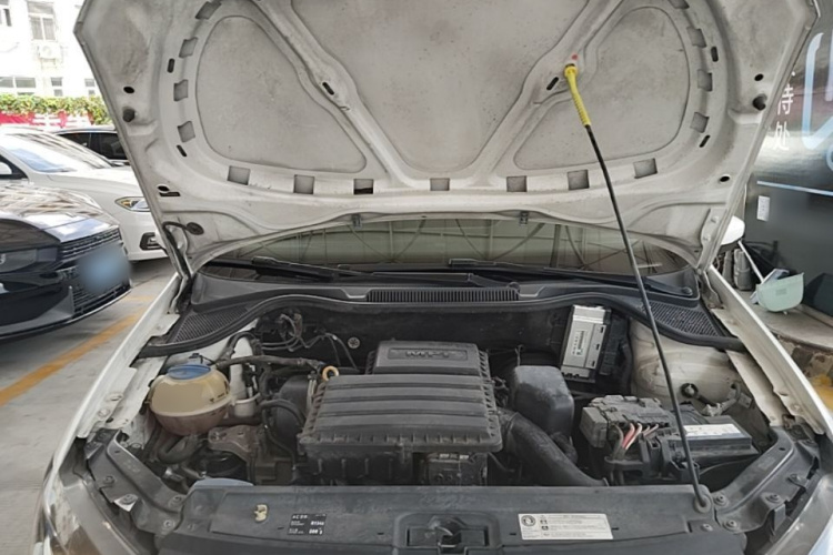 Volkswagen Polo 2016 car image #20