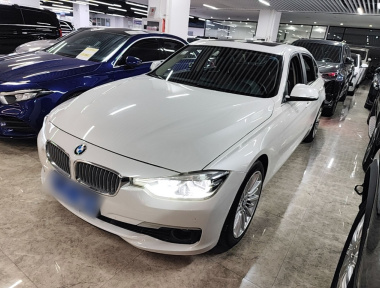 BMW 3 Series 2018 car image 