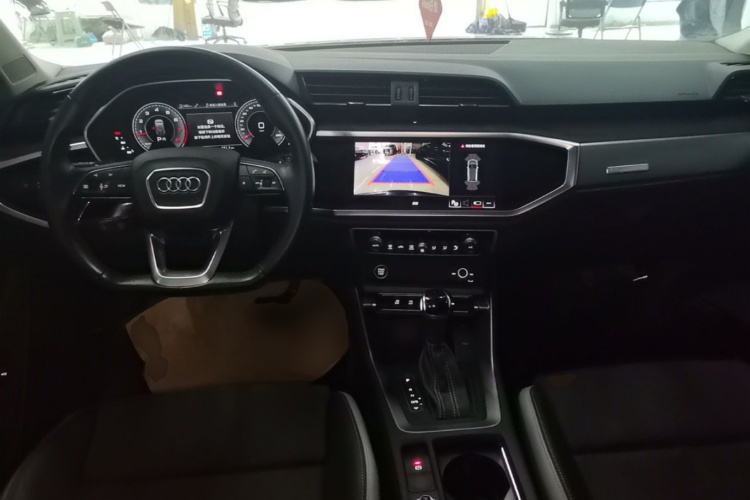Audi Q3 2023 #10 Audi Q3 2023 immagine di auto #10