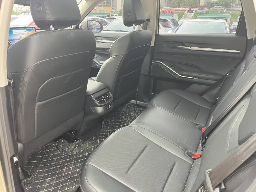 Haval H6 2024 #5 Haval H6 2024 car image #5