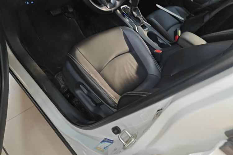 Toyota Corolla Cross 2023 #19 Toyota Corolla Cross 2023 car image #19