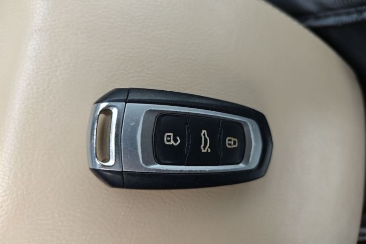 GEELY Emgrand 2017 #10 GEELY Emgrand 2017 car image #10
