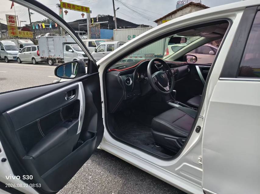 Toyota Corolla 2017 #5 Toyota Corolla 2017 car image #5