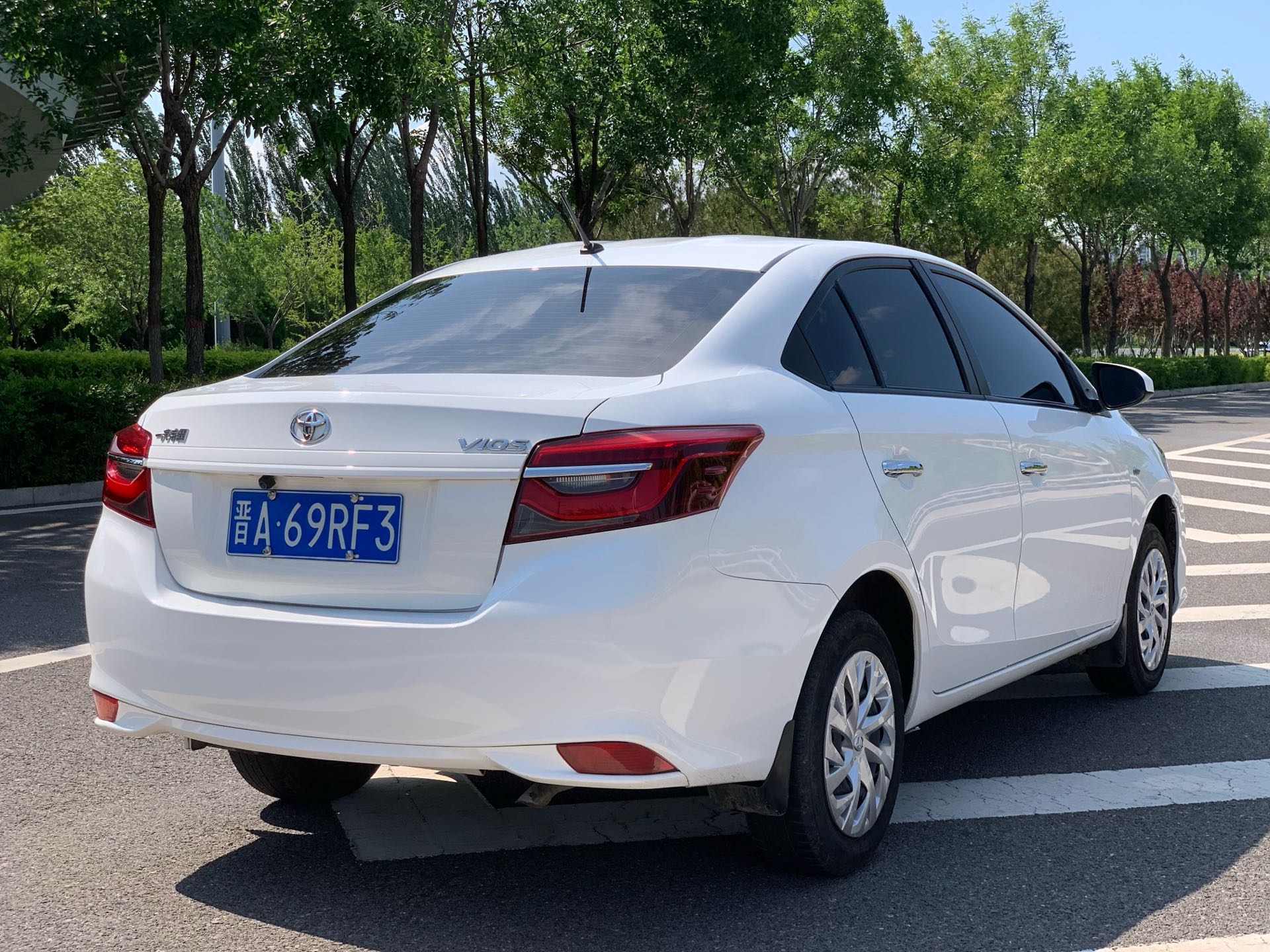Toyota Vios 2023 immagine di auto #10