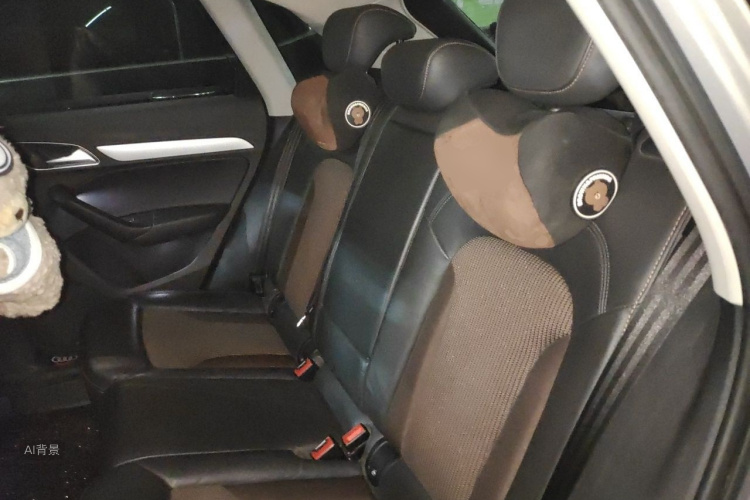 Audi Q3 2019 #19 Audi Q3 2019 car image #19